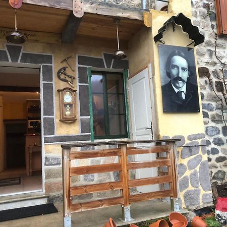Appartamento Chez Steve And Son Goudet Esterno foto