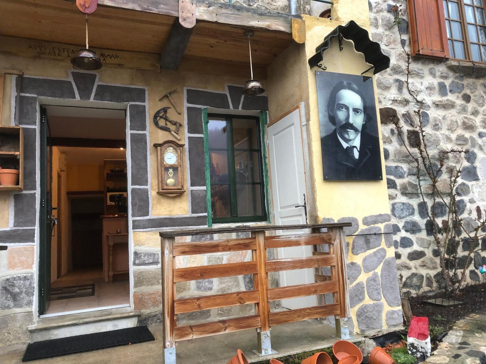 Appartamento Chez Steve And Son Goudet Esterno foto